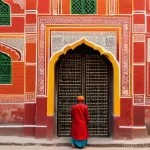 벽화여행 전통과 현대의 만남 - **A Vibrant Historical Tapestry Mural:**
    A breathtaking mural covering a weathered brick wall in...